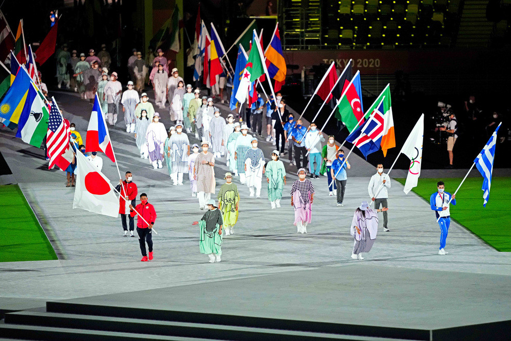 Η αυλαία των 32ων Ολυμπιακών Αγώνων του Τόκιο με την τελετή λήξης [Βίντεο]