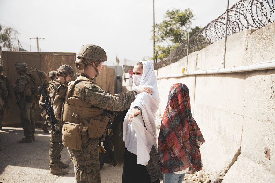 Αφγανιστάν: Μια χώρα που «εκκενώθηκε» από δικαιώματα…