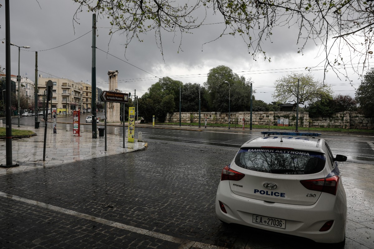 Αττική: Σύλληψη άνδρα για κατοχή παιδικής πορνογραφίας