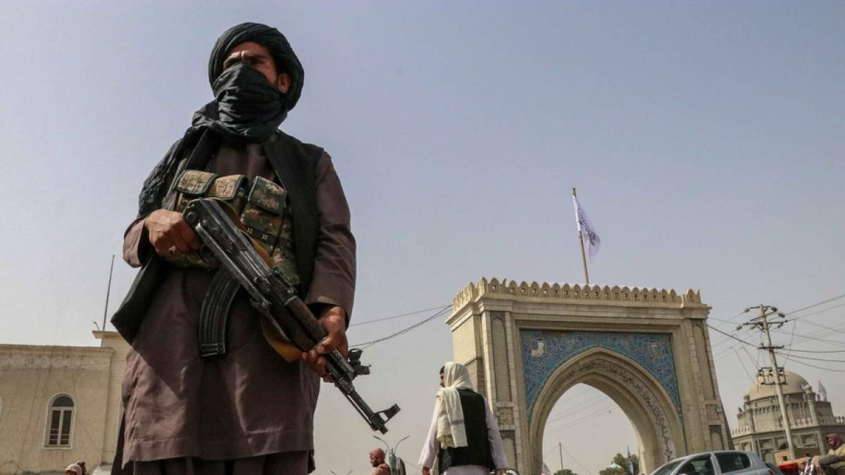 Στοιχεία για επίθεση αυτοκτονίας στο αεροδρόμιο της Καμπούλ έχουν οι ΗΠΑ