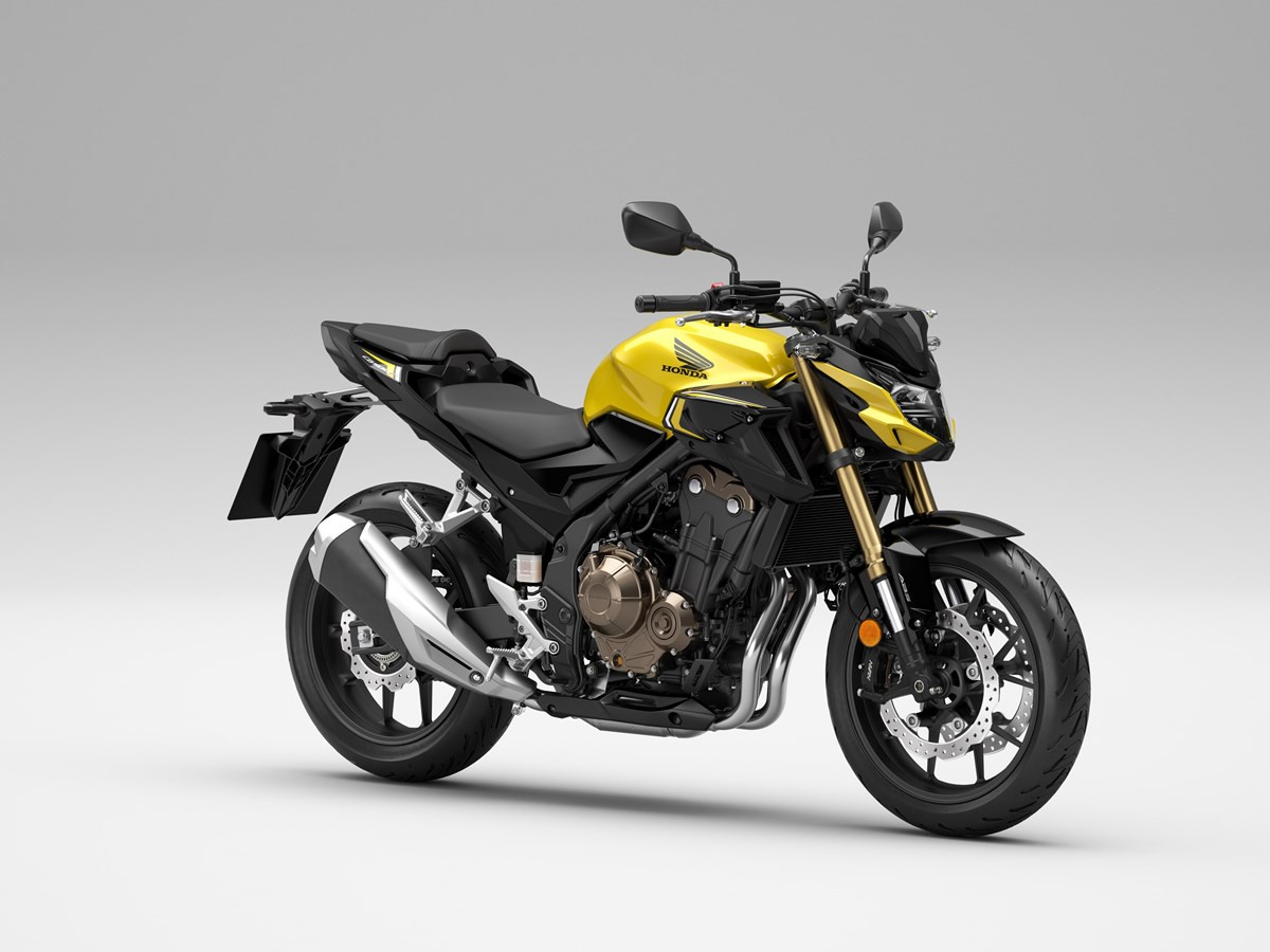 Τρεις ανανεωμένες 500άρες μοτοσικλέτες Honda για έχοντες δίπλωμα A2