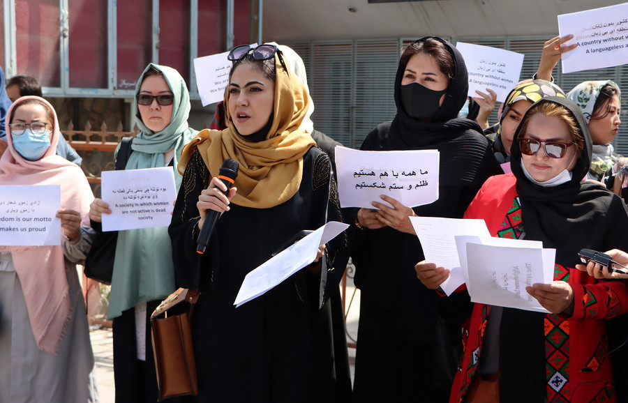 Αφγανιστάν: Οι γυναίκες θα πηγαίνουν στο Πανεπιστήμιο, σε διαφορετικές αίθουσες από τους άνδρες