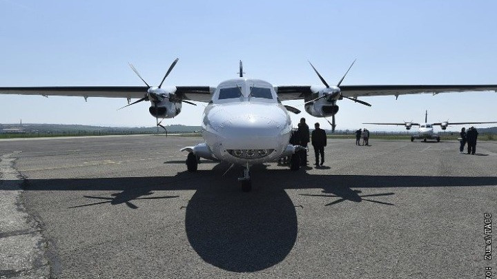 Ρωσία: Επιβατικό αεροσκάφος έκανε αναγκαστική προσγείωση – Ζωντανοί και οι 16 επιβαίνοντες