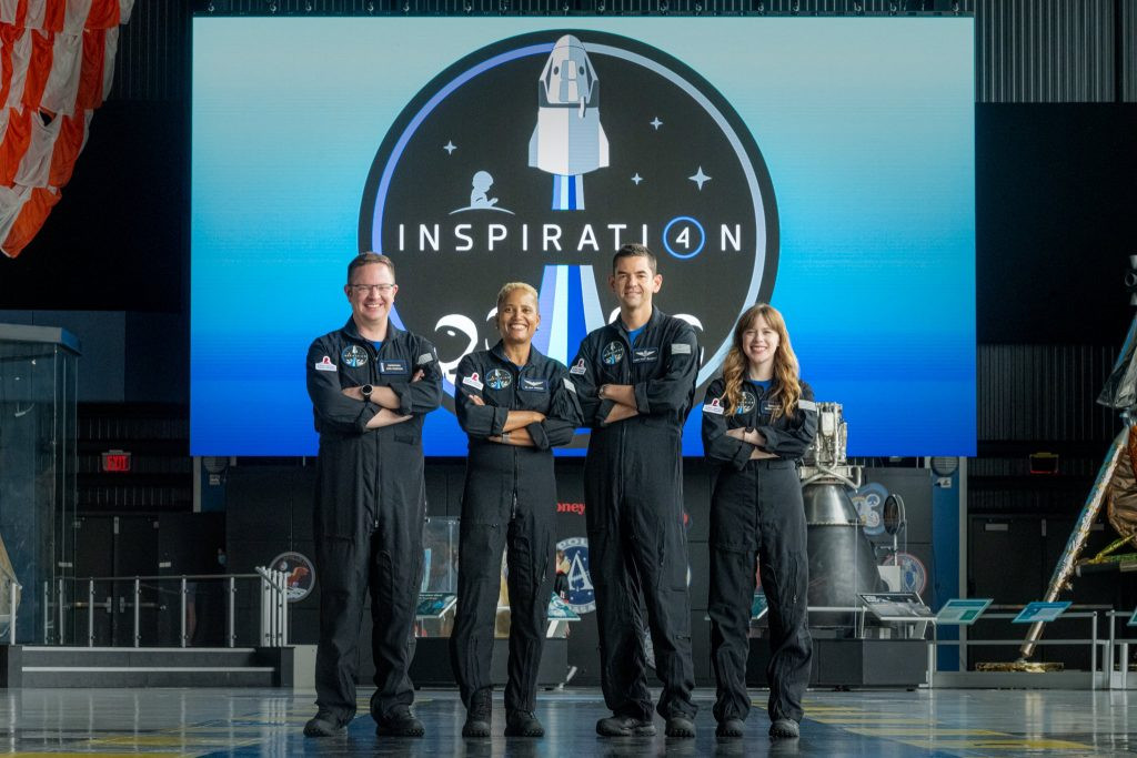 Inspiration 4: Ολοκληρώθηκε η πρώτη διαστημική αποστολή με «τουρίστες» αστροναύτες
