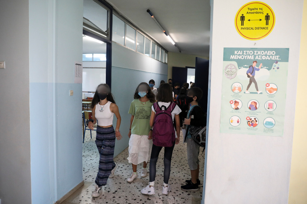 Κοροναϊός: Πάνω από 3.500 κρούσματα σε μαθητές – Αύξηση 14% σε μια εβδομάδα