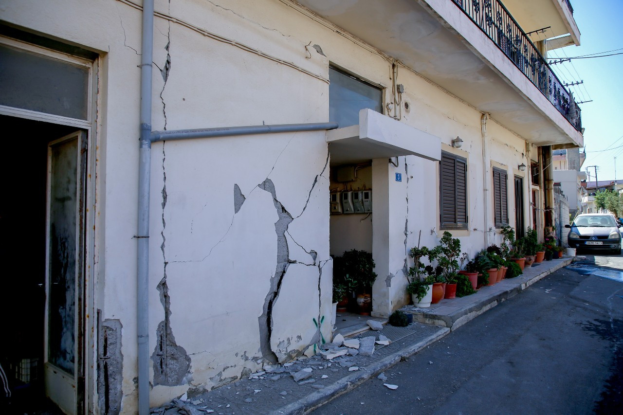 Αρκαλοχώρι: «Ο σεισμός σήκωσε τα σπίτια»