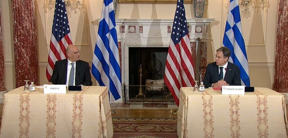 Ουάσιγκτον: Έπεσαν οι υπογραφές Δένδια – Μπλίνκεν για την ελληνοαμερικανική αμυντική συμφωνία [Βίντεο]