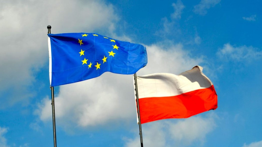 Ενδεχόμενη αναστολή κονδυλίων για Πολωνία από ΕΕ