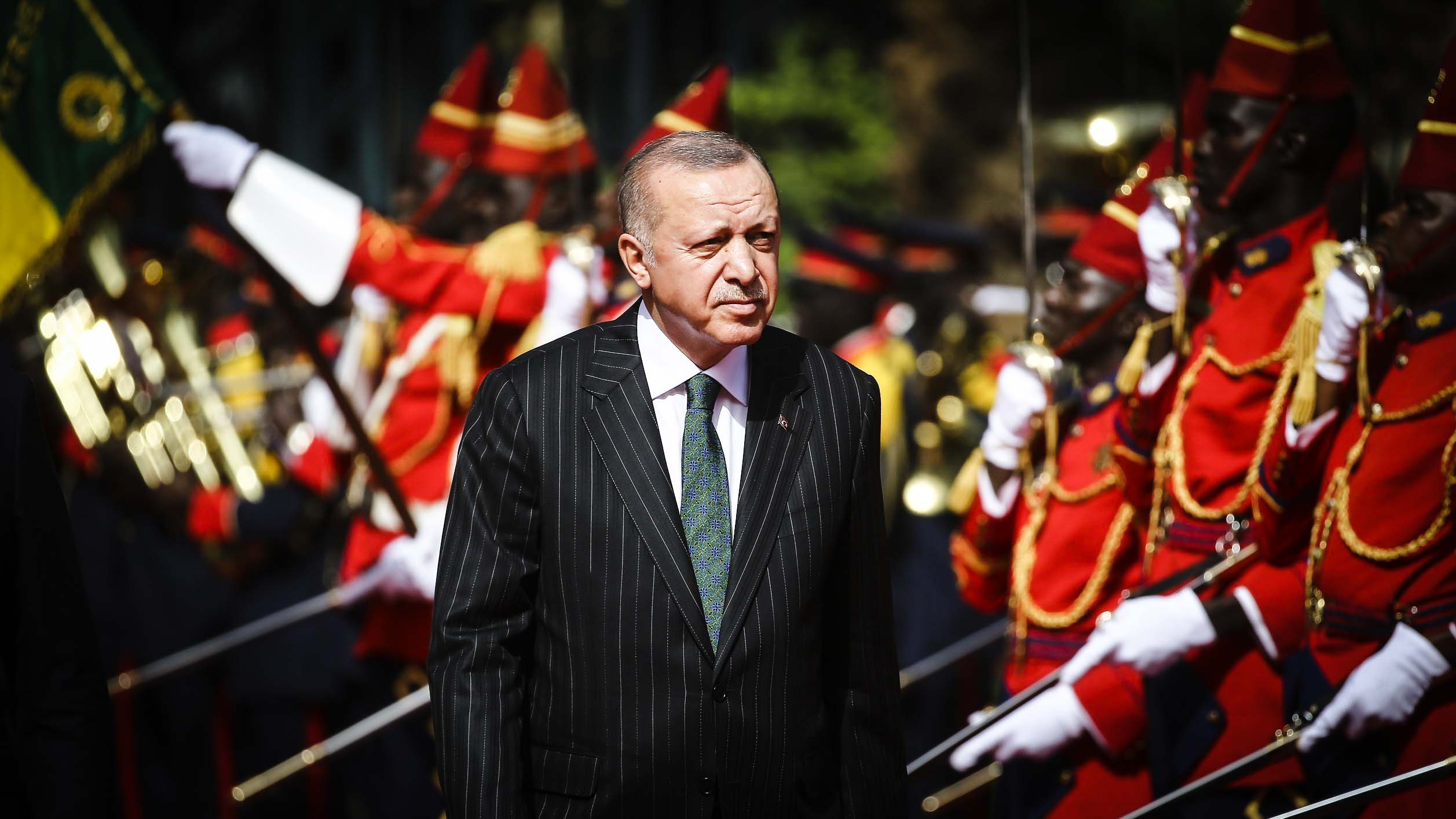 Ο Ερντογάν επιδιώκει επέκταση στην Αφρική, δοκιμάζοντας τη Γαλλία