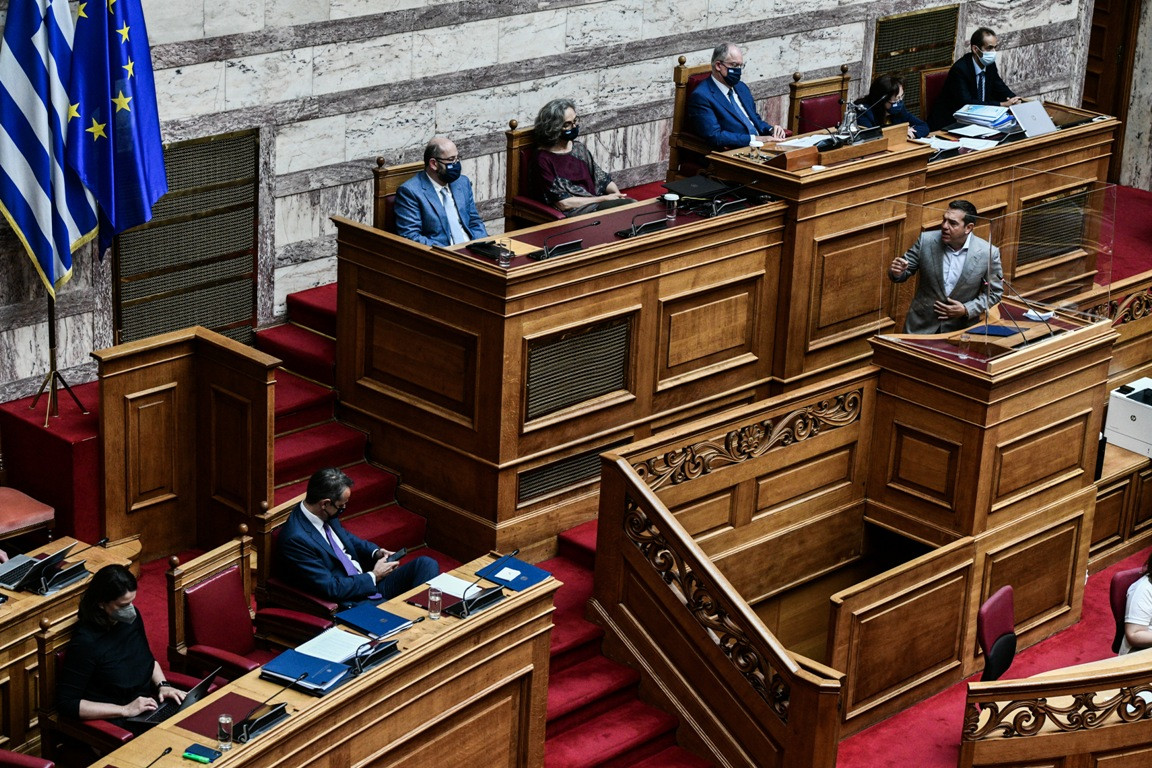 Αντιπαράθεση ΣΥΡΙΖΑ – ΝΔ για την εξεταστική επιτροπή για τις λίστες Πέτσα
