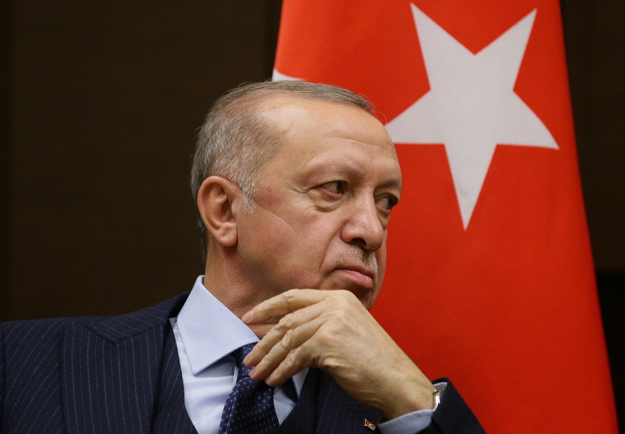 Ερντογάν: Ανεπιθύμητοι οι 10 πρέσβεις που ζήτησαν αποφυλάκιση του Καβαλά – Τι απαντά ο Σασόλι