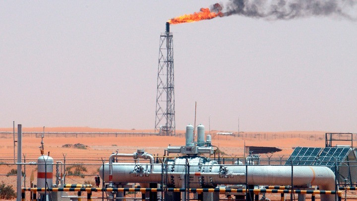 Ο πετρελαϊκός κολοσσός Aramco δεσμεύεται για ουδετερότητα άνθρακα έως το 2050