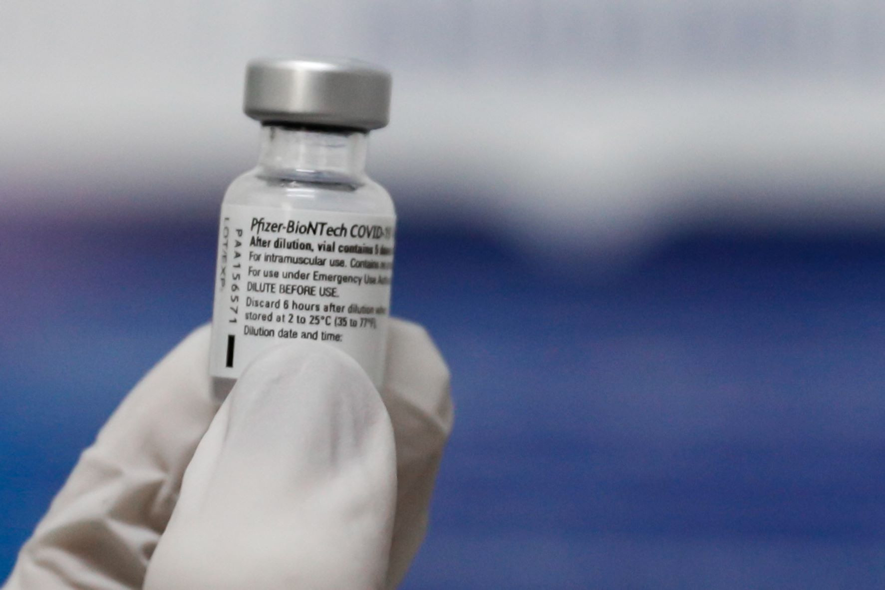 Pfizer: Στα 36 δισ. δολάρια τα έσοδα από τις πωλήσεις εμβολίων κατά του κορονοϊού το 2021