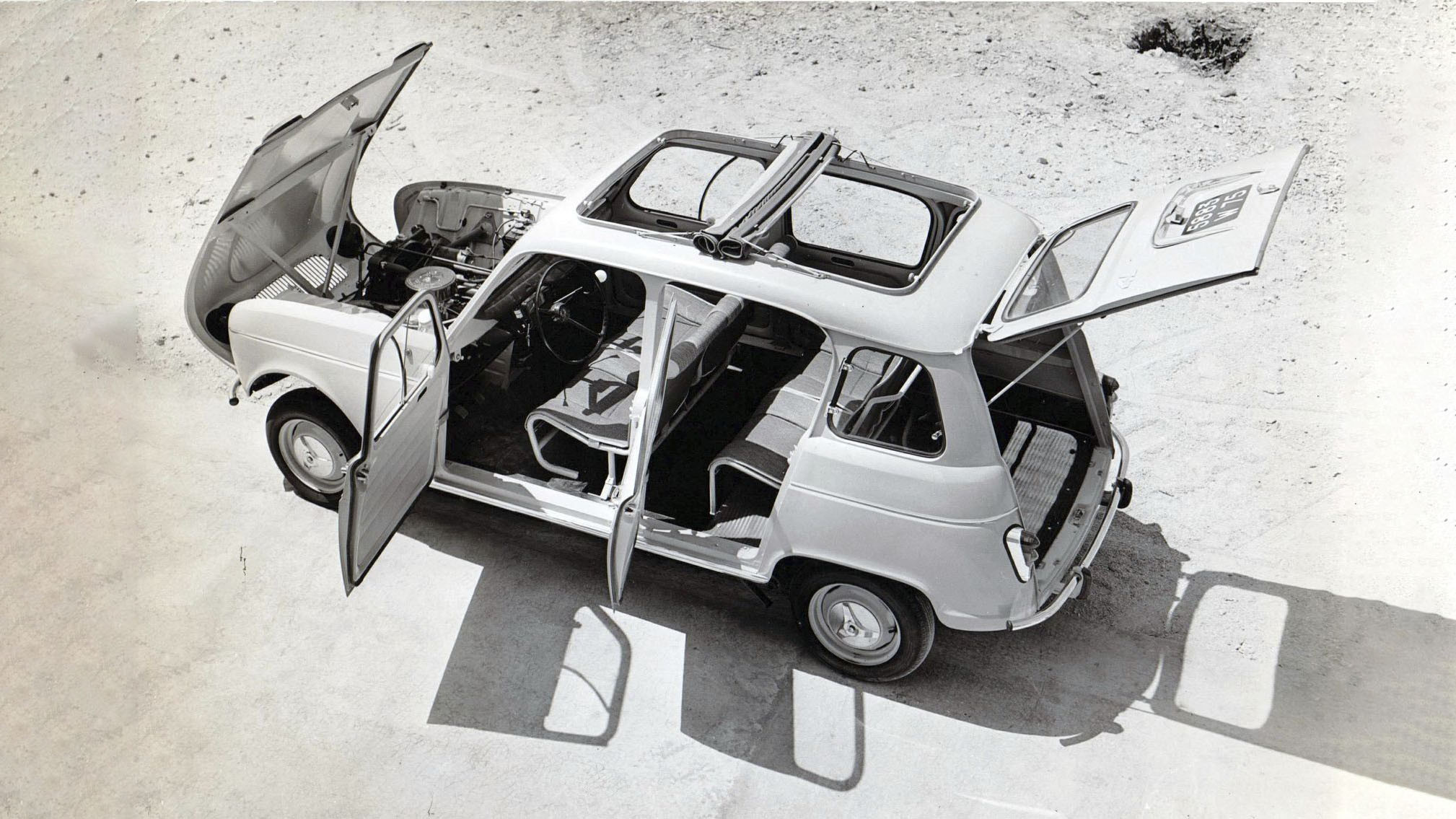 Πώς η Renault δημιούργησε τα hatchback: από το Renault 4L στο coupe crossover Arkana