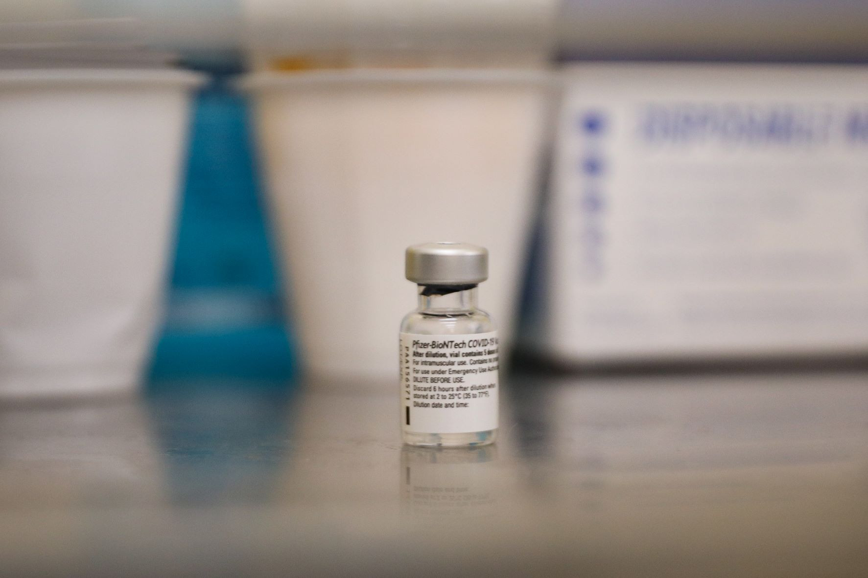 Η Pfizer θα επιτρέψει γενόσημες εκδοχές του χαπιού της κατά της Covid-19 σε 95 χώρες