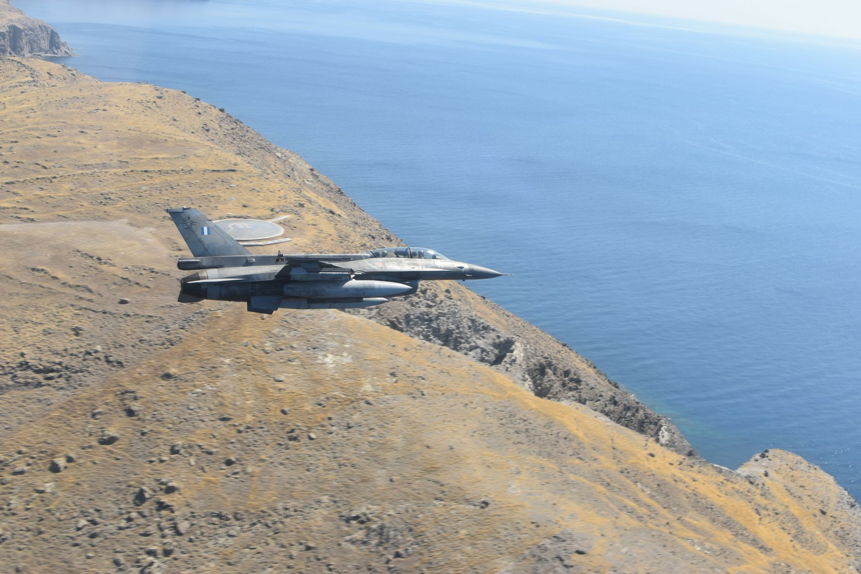 Συντριβή μαχητικού F-16 στην Ανδραβίδα – Σώος ο πιλότος