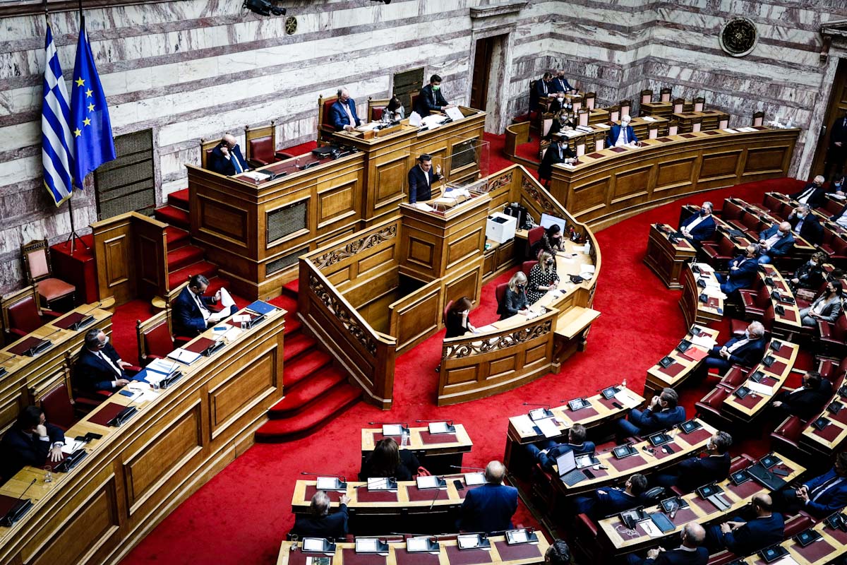 Συζήτηση στη Βουλή για την ακρίβεια [Live]