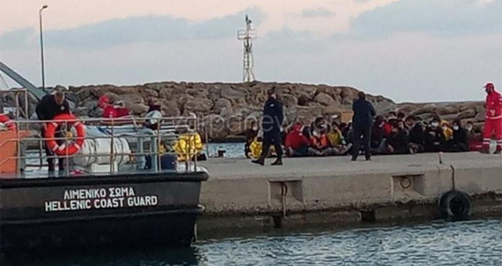 Κρήτη: Καταγγελία για εγκληματική καθυστέρηση στη διάσωση προσφύγων