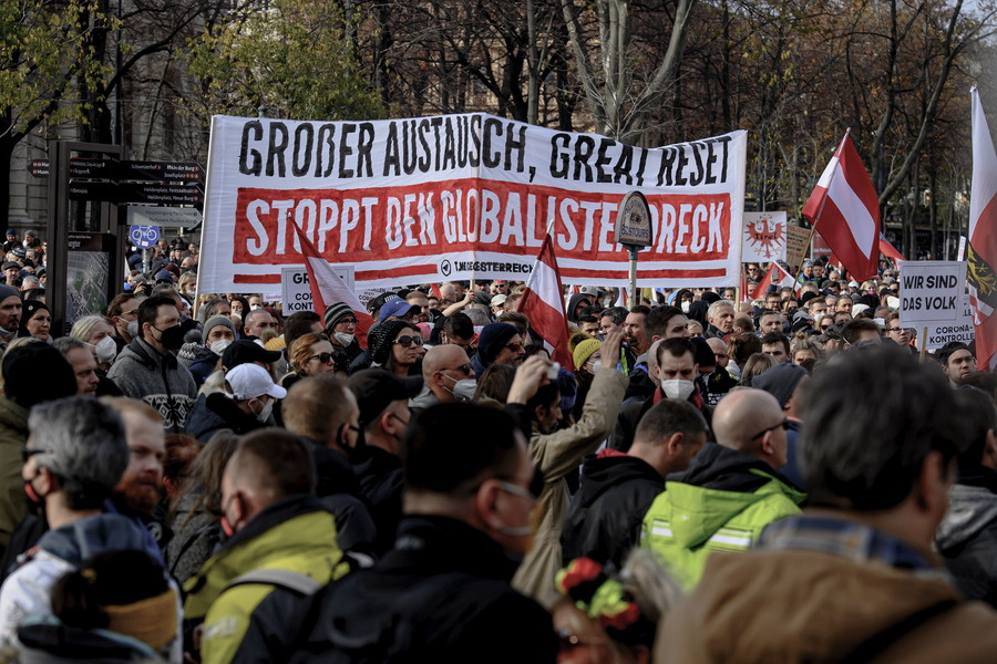Οργή και χάος στην Αυστρία για το lockdown
