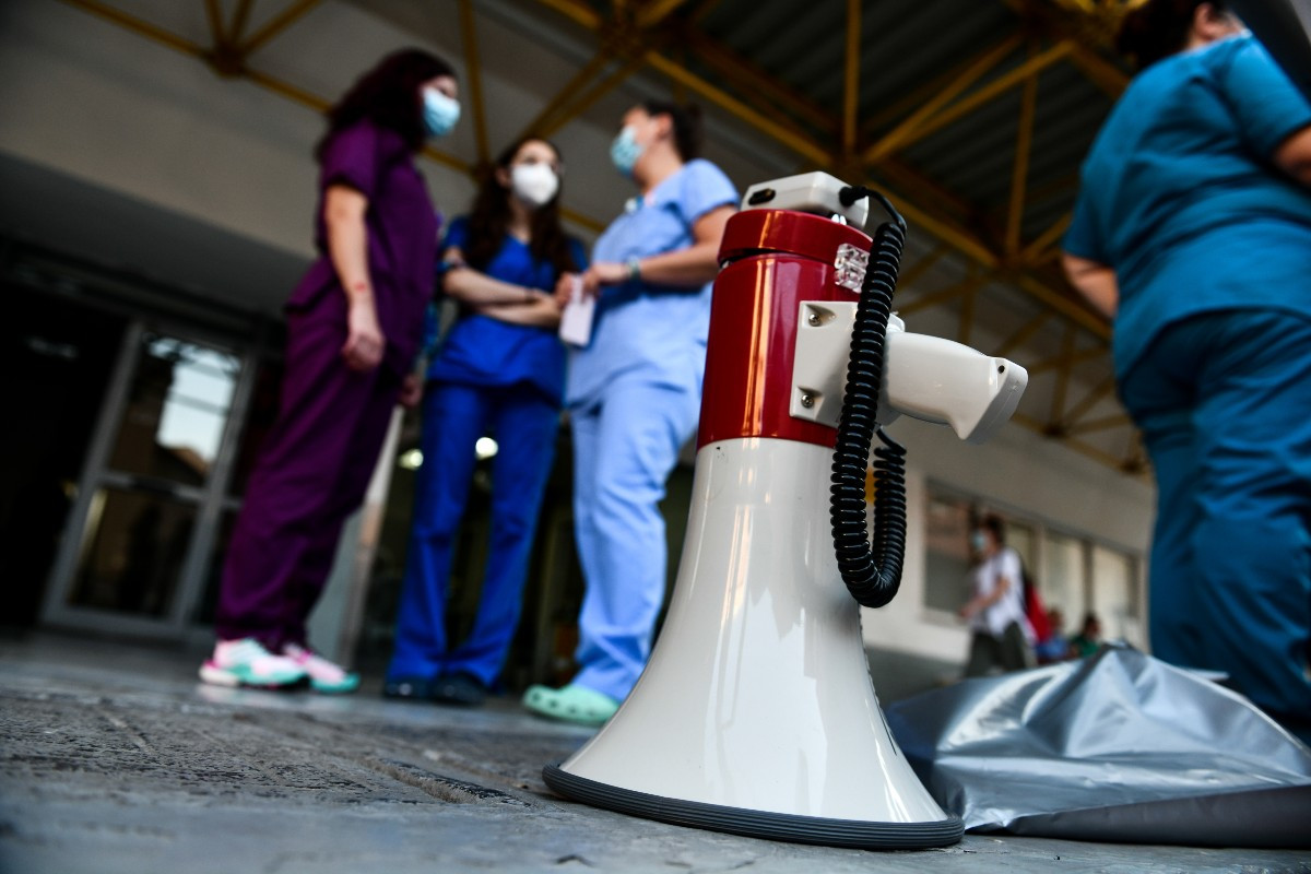 Αχαΐα: Οι γιατροί προχωρούν σε κινητοποιήσεις – «Απελπιστική» η κατάσταση των νοσοκομείων