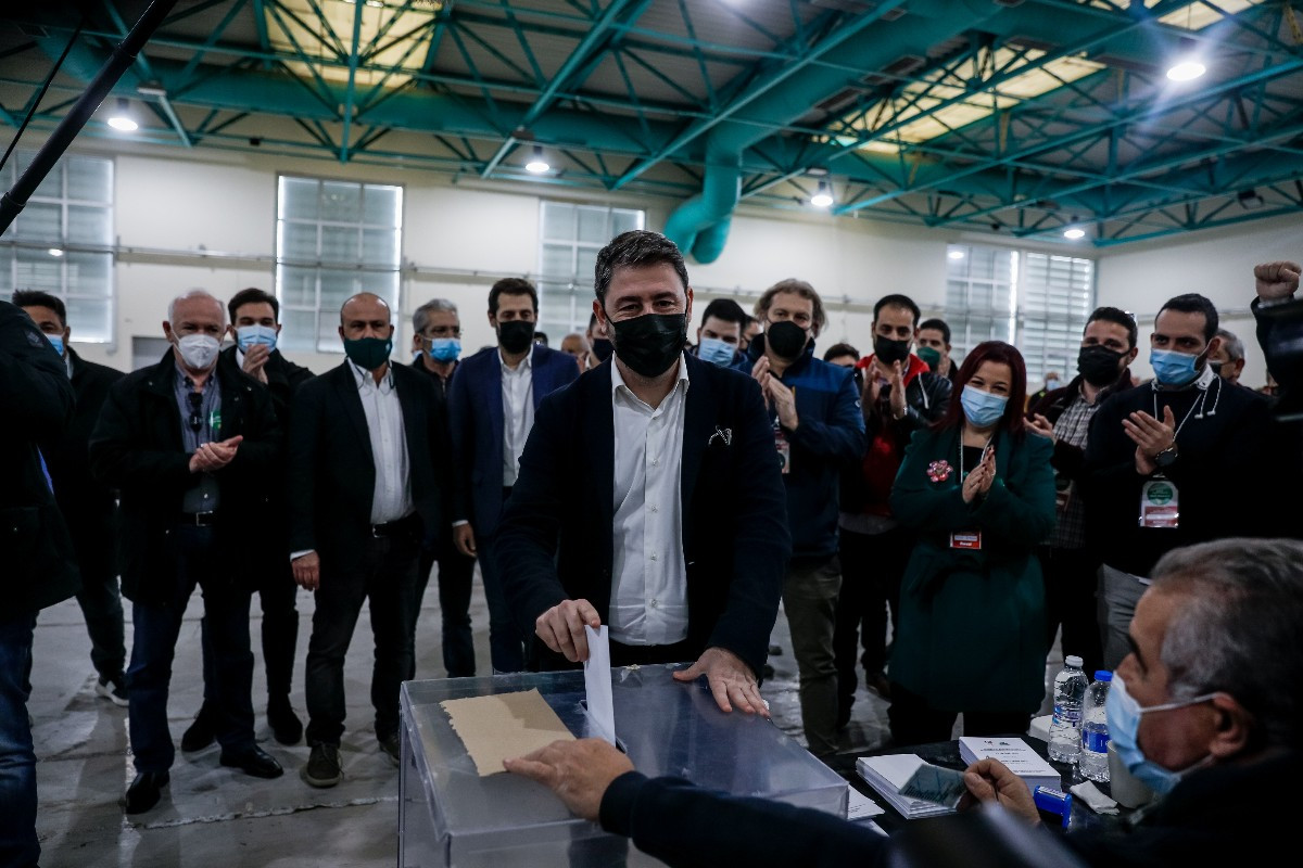 Νίκη Ανδρουλάκη στις εκλογές για την ηγεσία του ΚΙΝΑΛ: Τα αποτελέσματα και οι δηλώσεις