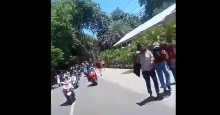 Εφιαλτικές μνήμες ξύπνησε ο ισχυρός σεισμός 7,3 ρίχτερ στην Ινδονησία [Βίντεο]