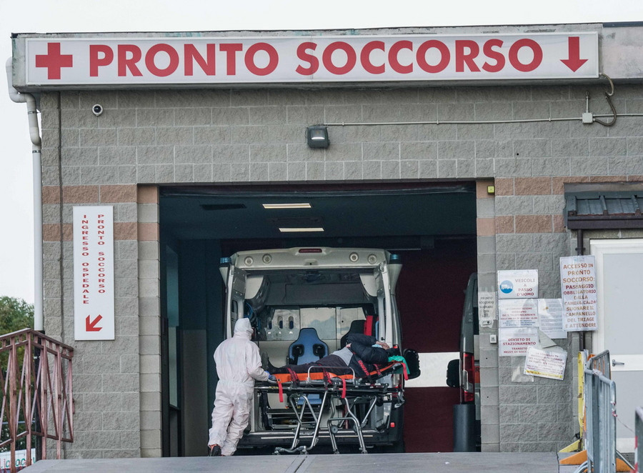 Ιταλία: Επτά στους δέκα ασθενείς με κορονοϊό είναι αντιεμβολιαστές