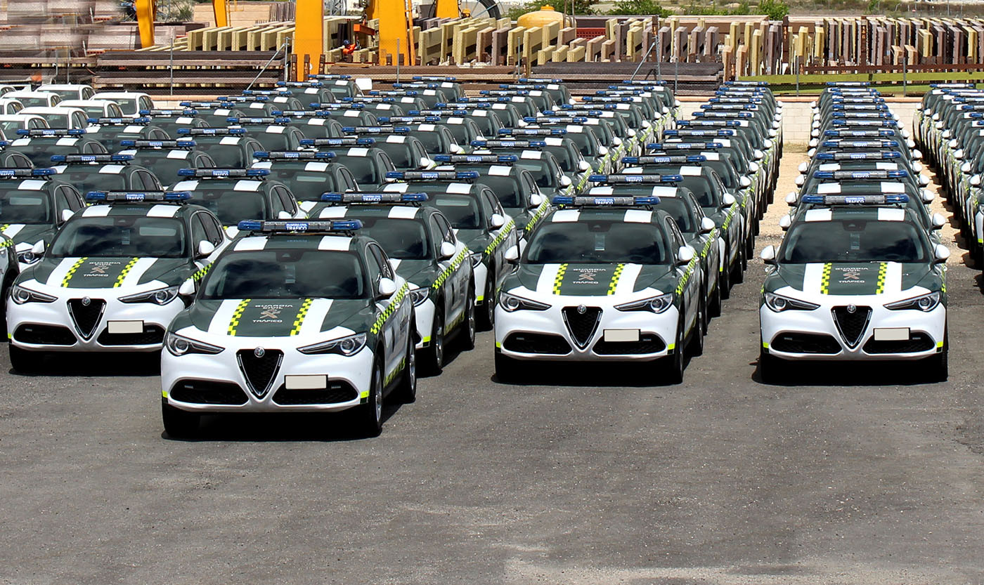 Τριακόσιες μία Alfa Romeo Stelvio στη Guardia Civil!