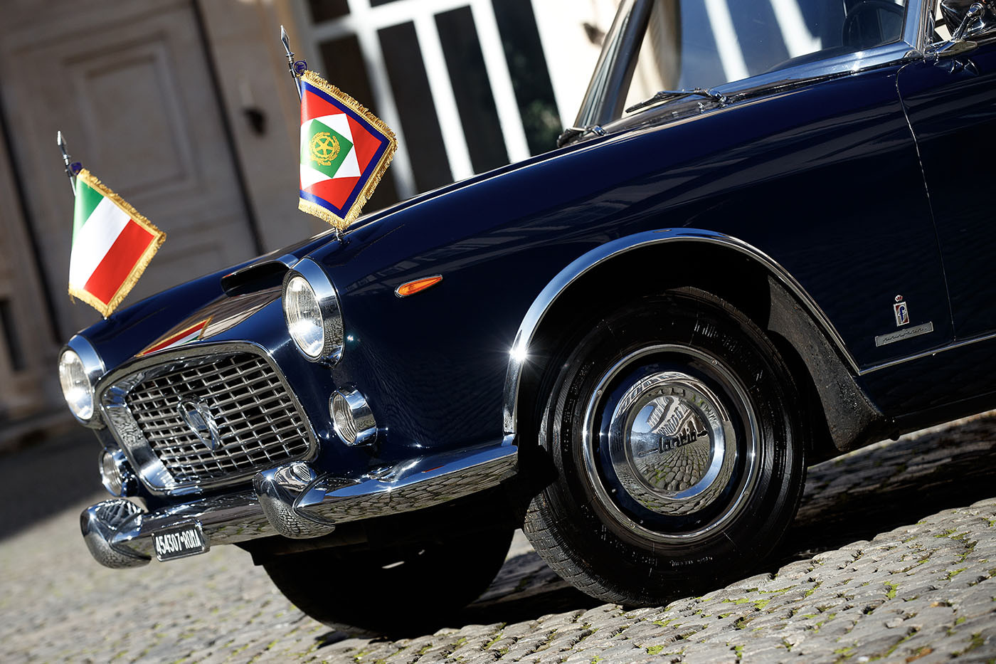 115 χρόνια Lancia με την προεδρική Flaminia να σβήνει 60 κεράκια…
