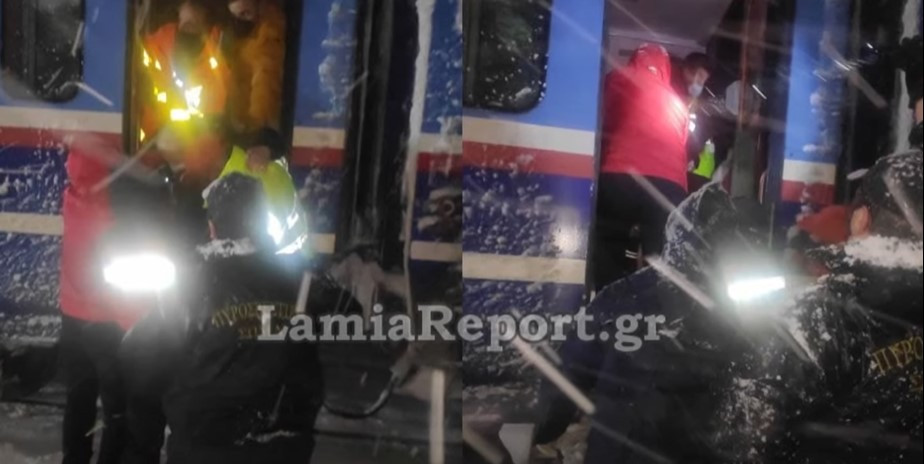 Εκατοντάδες επιβάτες τρένου εγκλωβισμένοι πάνω από 20 ώρες – 11 τραυματίες από πρόσκρουση αμαξοστοιχίας με μηχανή του ΟΣΕ [Βίντεο]