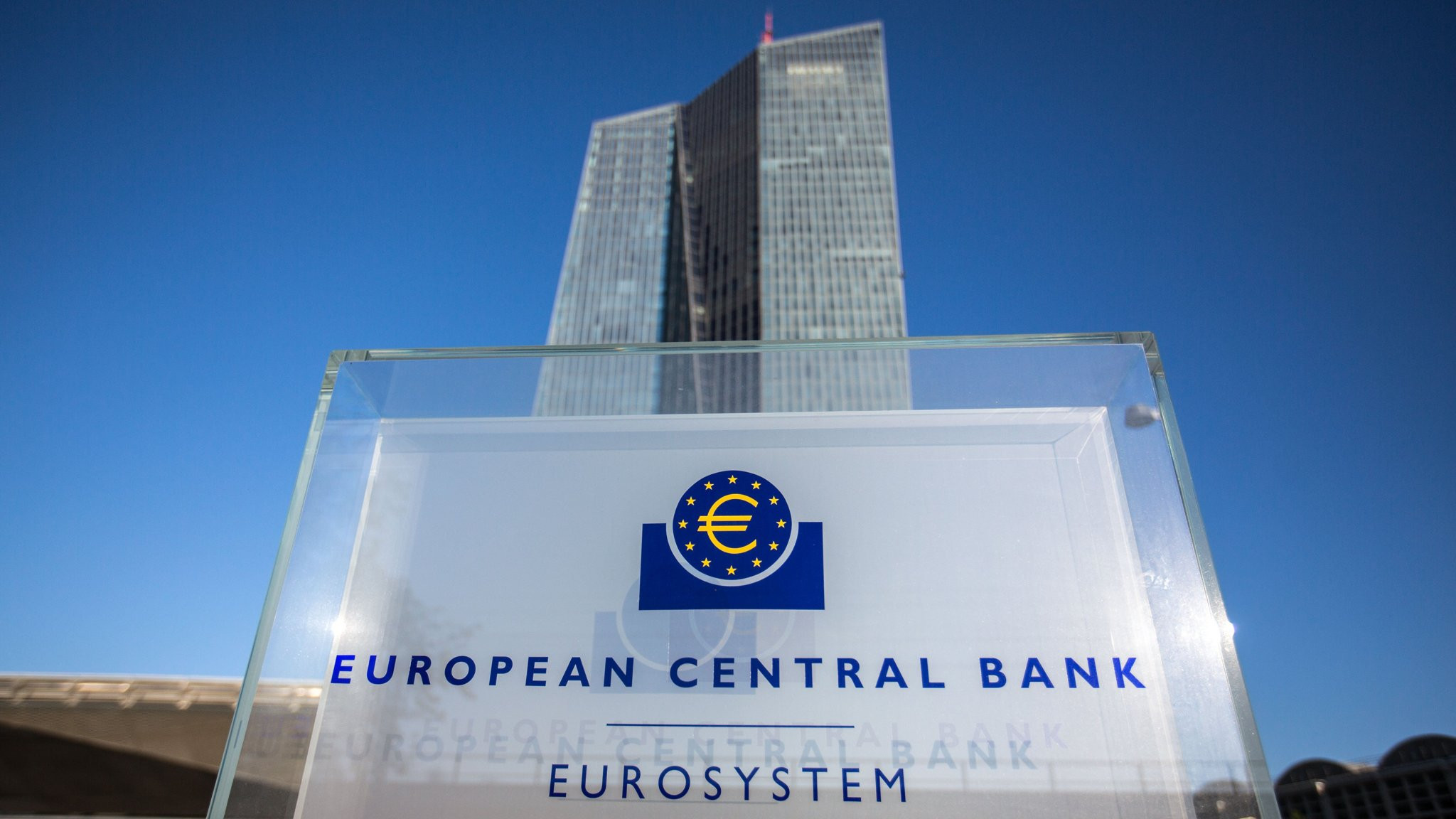 Ανοικτό το ενδεχόμενο αύξησης των επιτοκίων από την Ευρωπαϊκή Κεντρική Τράπεζα