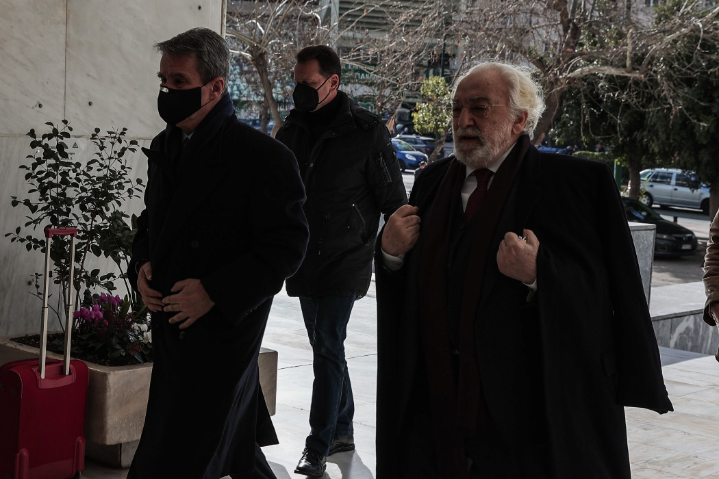 Υπόθεση τηλεοπτικών αδειών: Ολοκληρώθηκε η απολογία Καλογρίτσα – Τι δήλωσε ο δικηγόρος του, Ανδρέας Λοβέρδος