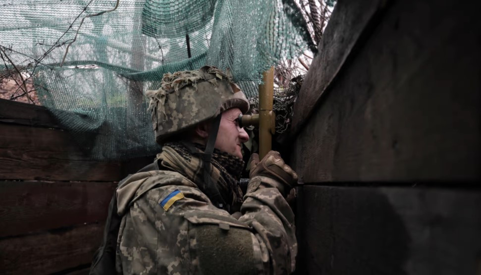 Γιατί κατέρρευσε τόσο γρήγορα η ουκρανική άμυνα