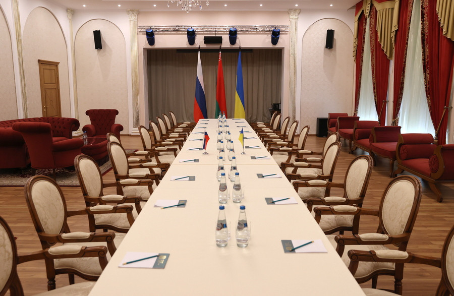 Ολοκληρώθηκαν οι διαπραγματεύσεις Ρωσίας – Ουκρανίας: Συμφωνία για δεύτερο γύρο