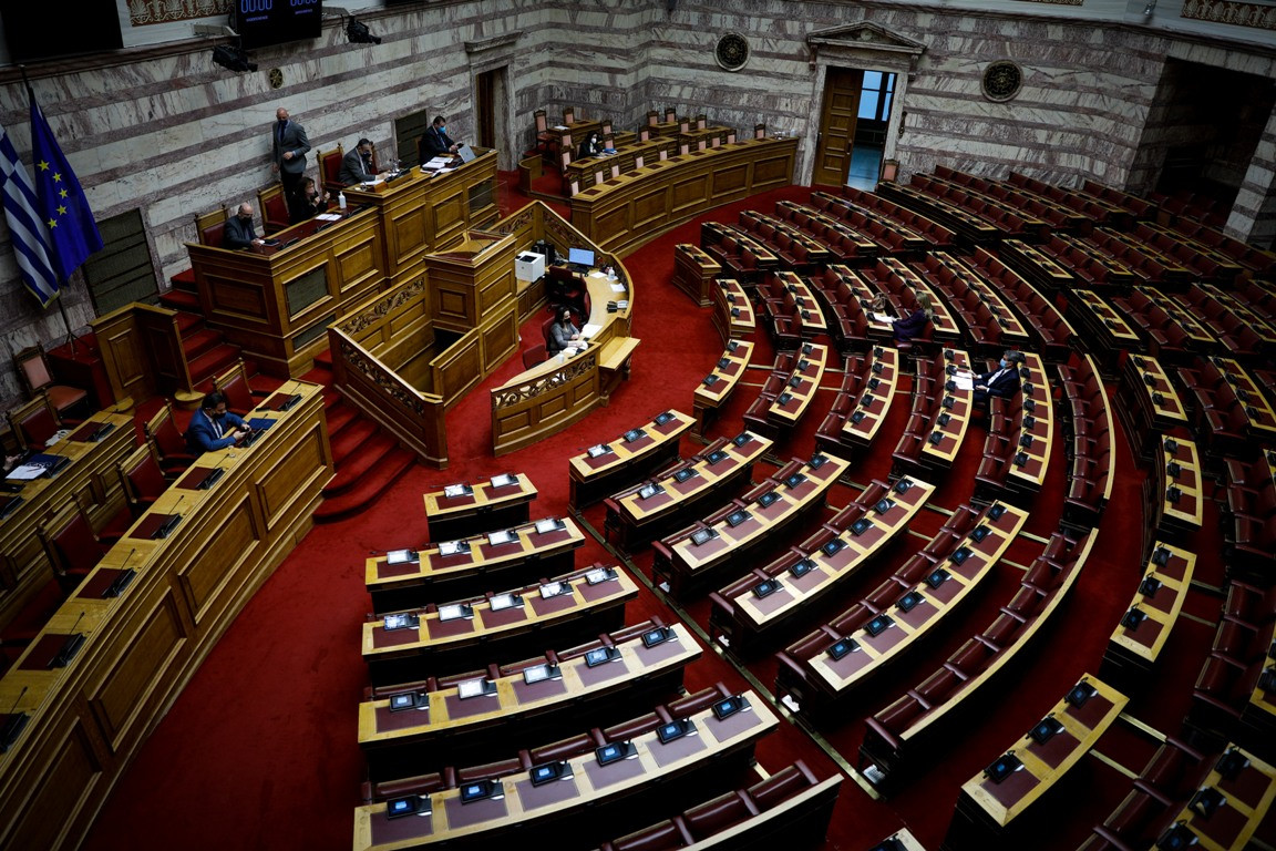 Συζήτηση στη Βουλή για τον πόλεμο στην Ουκρανία και τη στάση της Ελλάδας – Οι ομιλίες των πολιτικών αρχηγών [Live]