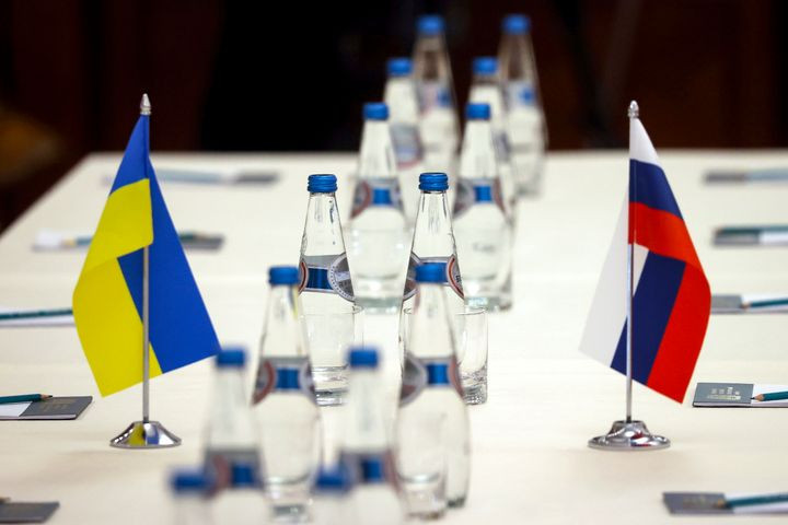 Συνάντηση των Υπουργών Εξωτερικών Ρωσίας-Ουκρανίας στην Τουρκία