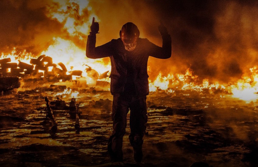 Δείτε το ντοκιμαντέρ «Ukraine On Fire» παραγωγής Όλιβερ Στόουν