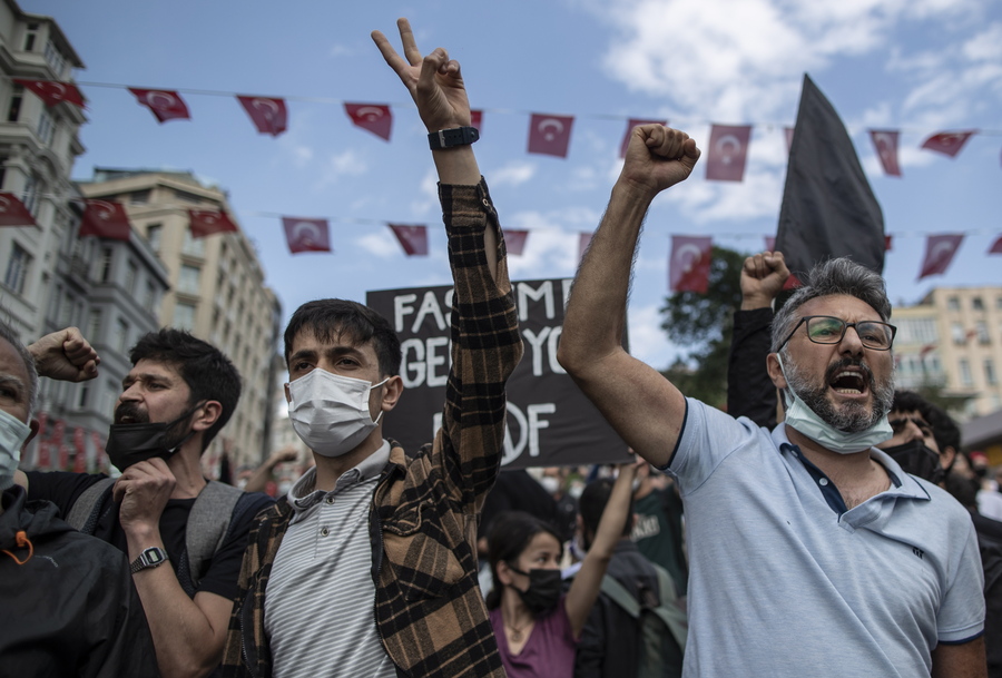 Η άλλη αντιπολίτευση στο Βερολίνο