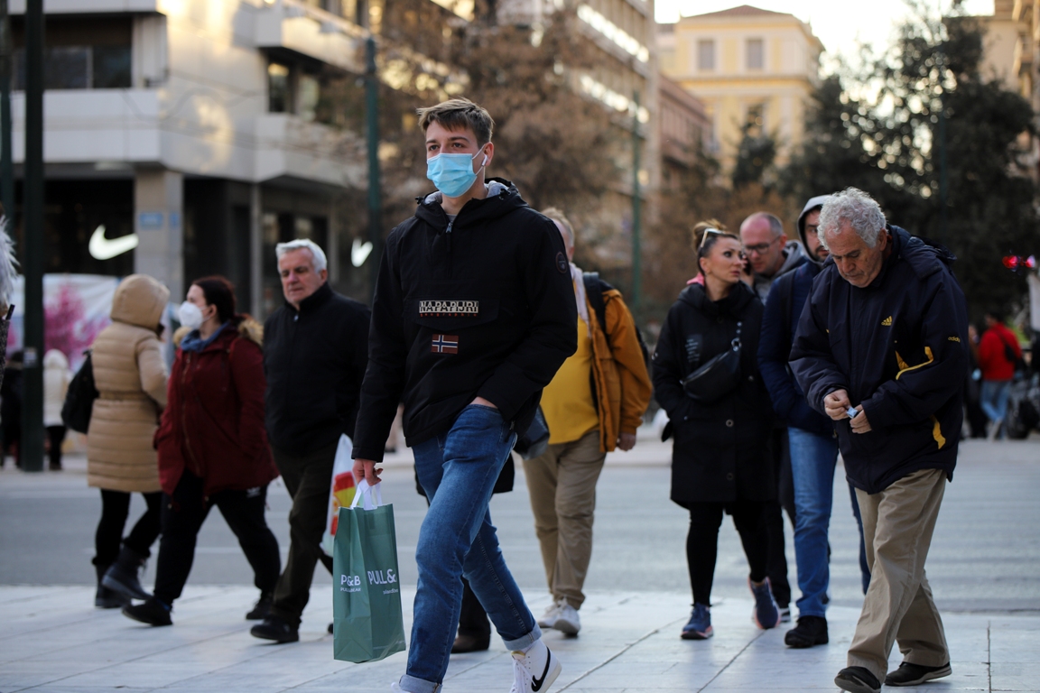 Κορονοϊός: 48 θάνατοι, 356 διασωληνωμένοι, 11.986 νέα κρούσματα