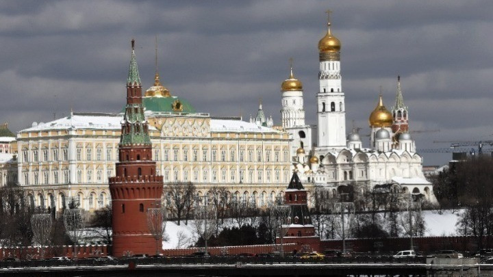 Κρεμλίνο: Ενδεχόμενο εμπάργκο στο ρωσικό πετρέλαιο θα πλήξει την Ευρώπη, όχι τις ΗΠΑ