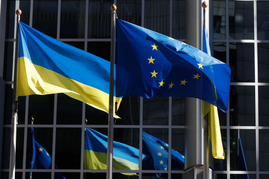 Η ΕΕ διπλασιάζει τη στρατιωτική βοήθεια στην Ουκρανία στο 1 δισ. ευρώ