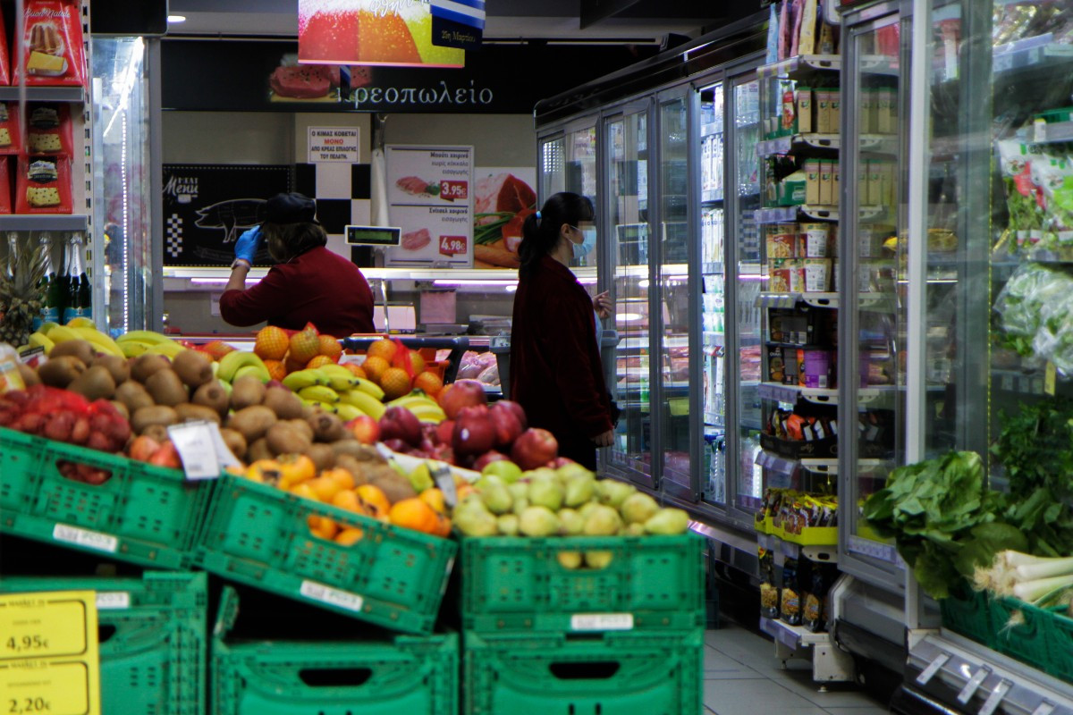 Νέες αυξήσεις τιμών σε τρόφιμα και προϊόντα πρώτης ανάγκης από τον Μάιο – Ποια προϊόντα θα γίνουν «απλησίαστα»