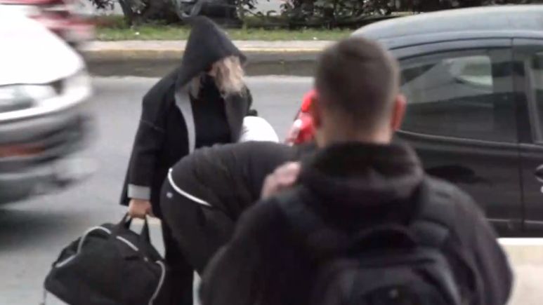 Η μητέρα και η αδερφή της Ρούλας Πισπιρίγκου την επισκέφθηκαν στη ΓΑΔΑ