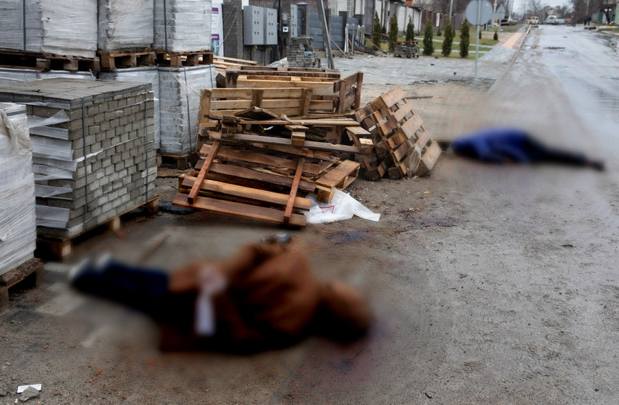 Πόλεμος στην Ουκρανία: Εικόνες φρίκης στην Μπούτσα με εκατοντάδες πτώματα – Διεθνείς αντιδράσεις