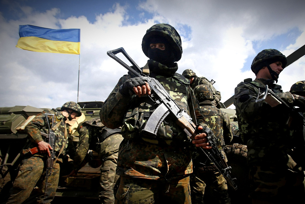 Γάλλος ανταποκριτής από τη Le Figaro: «Στον πόλεμο στην Ουκρανία επικεφαλής είναι οι Αμερικανοί»