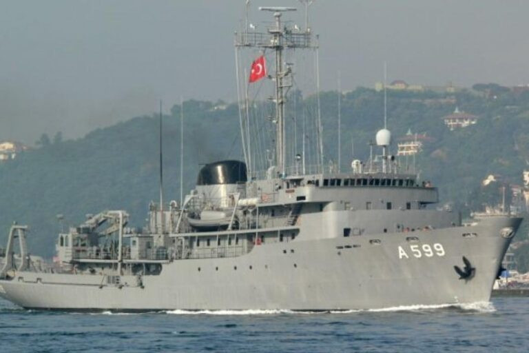 Tην έξοδο του Τσεσμέ για έρευνες στην Ανατολική Μεσόγειο ανακοίνωσε η Τουρκία