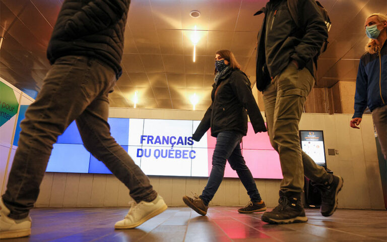 Γαλλικές εκλογές: Στο 28% αναμένεται να φθάσει η αποχή