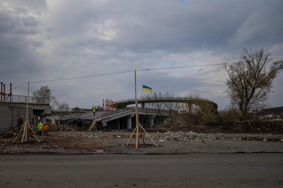 Μόσχα: Κατάπαυση του πυρός σήμερα για να εγκαταλείψουν οι άμαχοι το Αζοφστάλ – Δεν επιβεβαιώνει το Κίεβο