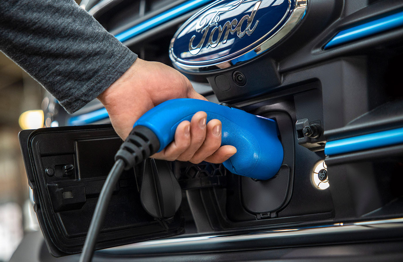 Ford Pro Charging: ολοκληρωμένη λύση φόρτισης για επαγγελματίες
