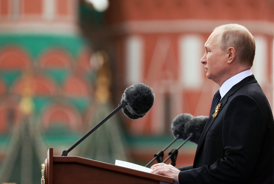 Ρεσιτάλ στο twitter μετά την ομιλία Πούτιν: «Τελικά,η #συντέλεια αναβλήθηκε; Τζάμπα όλη αυτή η προετοιμασία;»